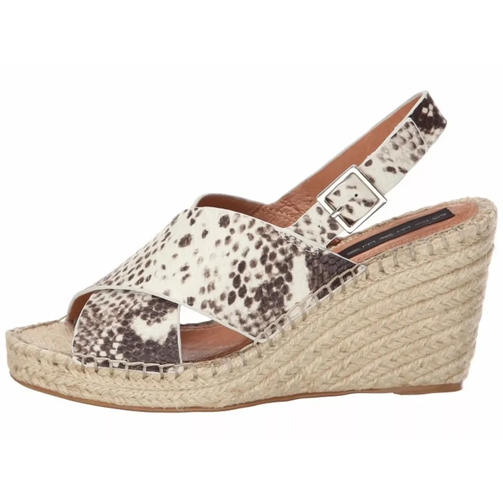 Steven By Steve Madden create out